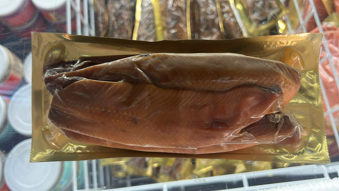 Boneless sliced smoked fish رنجه شرائح مخليه